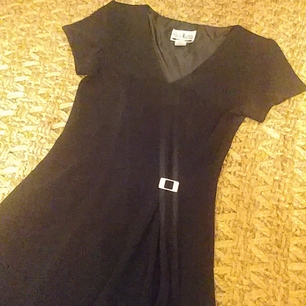 Vintage black gold buckle dress - Picture 2 of 4
